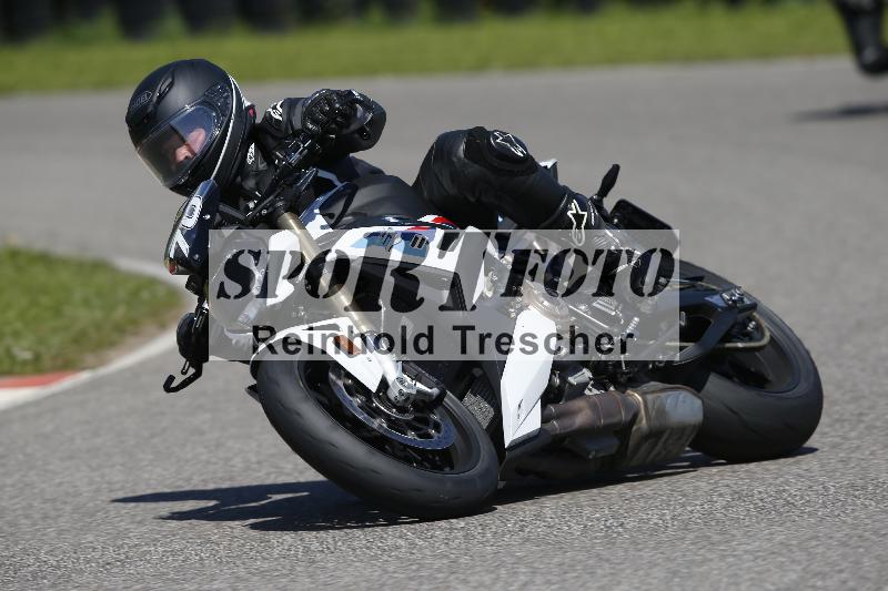 /Archiv-2024/29 12.06.2024 MOTO.CH Track Day ADR/Gruppe rot/70